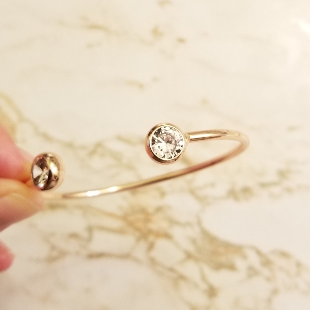 Adjustable Bangle Bracelet with Stones in Gold - Picture 2 of 4